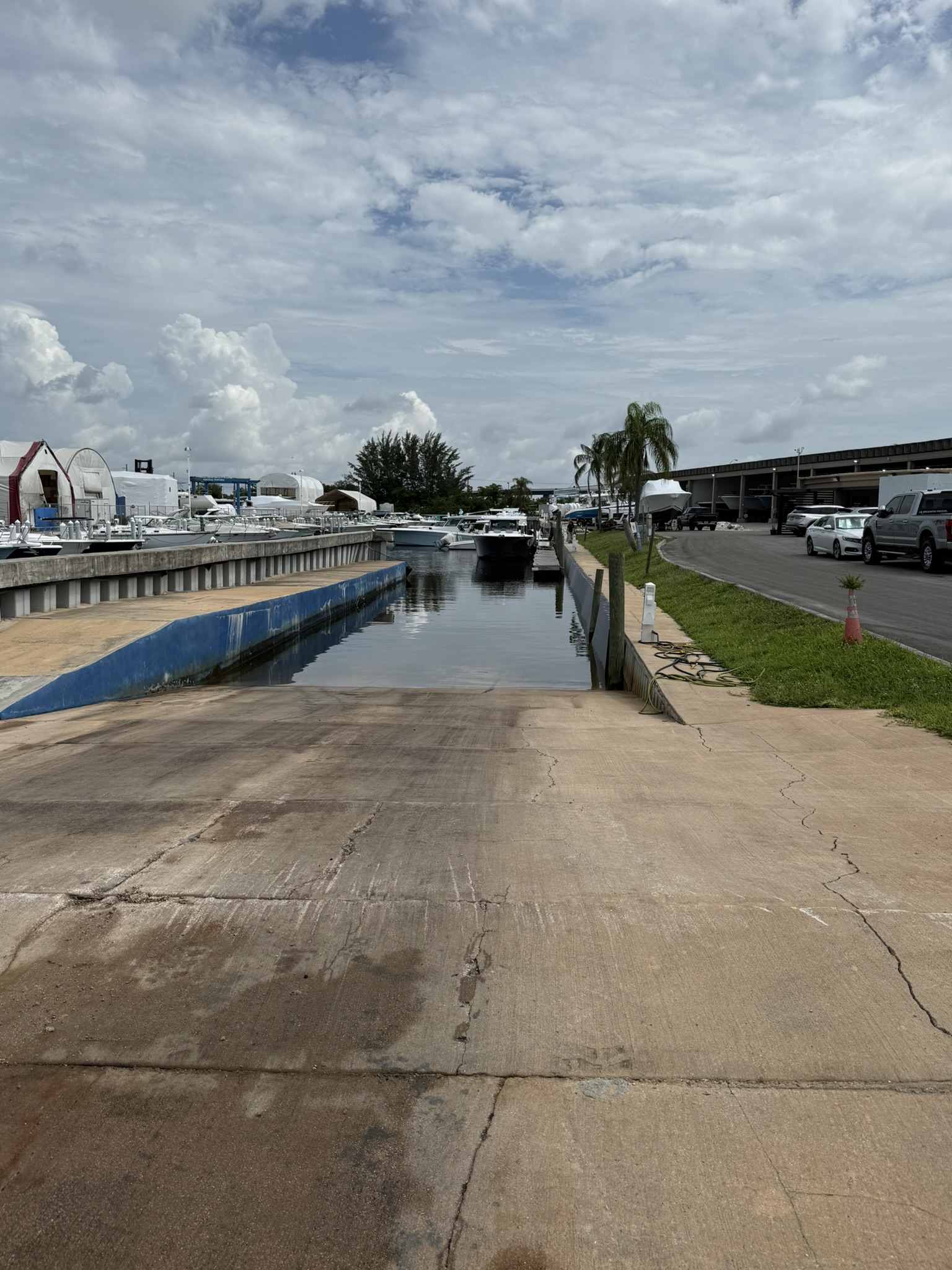 2051 Griffin Road waterfront